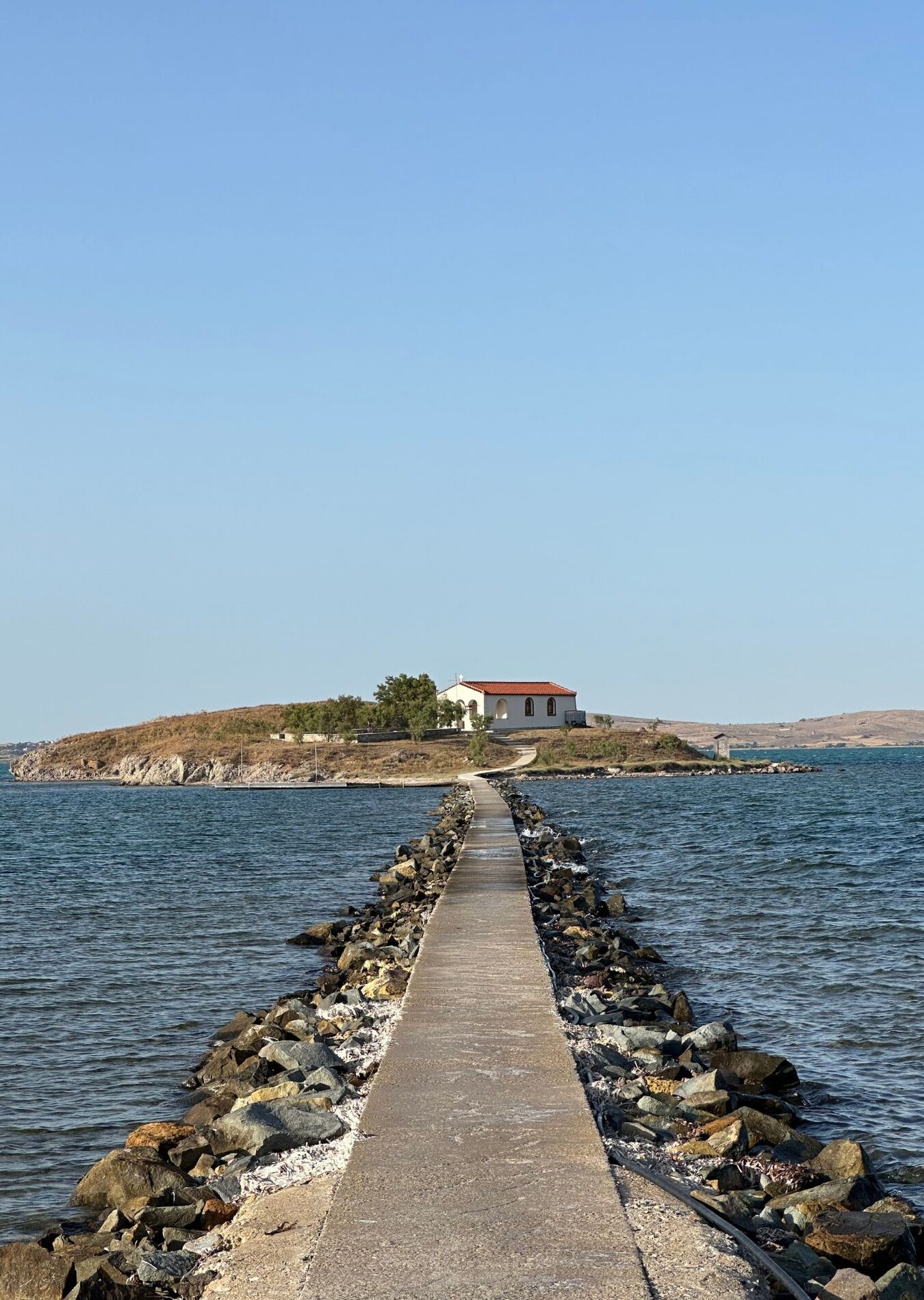 agios nikolaos limnos, εκκλησάκι στη θάλασσα λήμνος